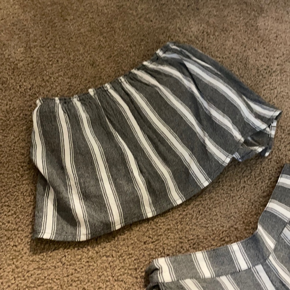 Hollister set